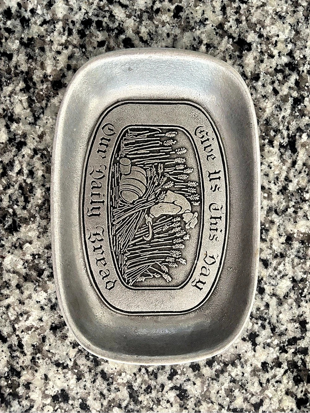Wilton Armetale Give Us This Day Our Daily Bread Tray, Gray